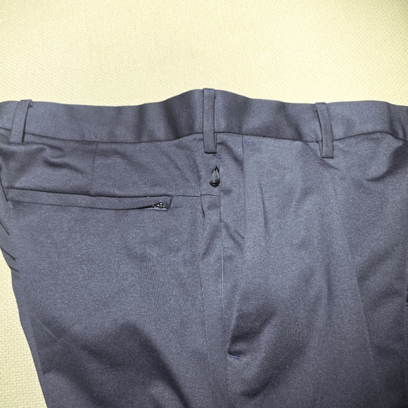 Banana Republic Slim Fit Stretch Preppy Navy Blue Men's Size 31x32 Pants - Picture 15 of 16